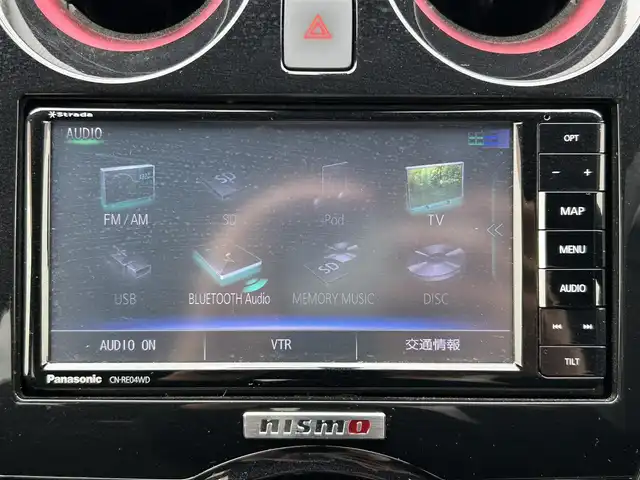 日産 ノート ニスモS 群馬県 2018(平30)年 8万km スーパーブラック 5MT車/純正SDナビ/（CD/DVD/SD/Bluetooth/MSV）/フルセグテレビ/ドライブレコーダー/プッシュスタート/HKSダウンサス/LEDヘッドランプ/専用リアスポイラー/純正17インチアルミホイール/nisumoスポーツシート
