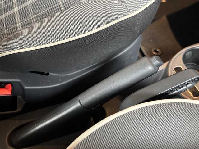 フィアット ５００Ｃ 1．2 ポップ 宮城県 2017(平29)年 3.7万km パソドプレレッド 純正ディスプレイオーディオ/Bluetooth機能/ETC車載器/キーレスキー/ステアリングスイッチ/アイドリングストップ/純正15インチAW/電動オープンルーフ/LEDデイタイムライト/フロアマット