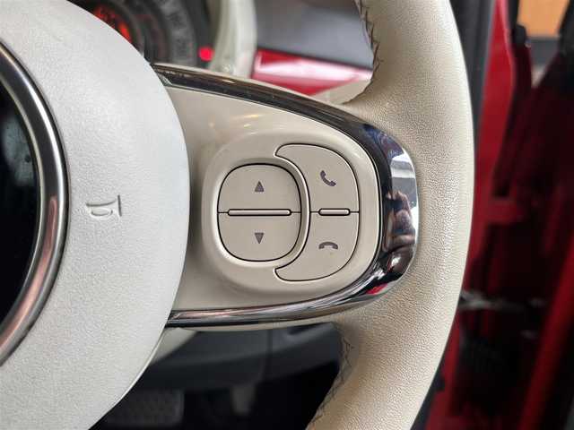 フィアット ５００Ｃ 1．2 ポップ 宮城県 2017(平29)年 3.7万km パソドプレレッド 純正ディスプレイオーディオ/Bluetooth機能/ETC車載器/キーレスキー/ステアリングスイッチ/アイドリングストップ/純正15インチAW/電動オープンルーフ/LEDデイタイムライト/フロアマット
