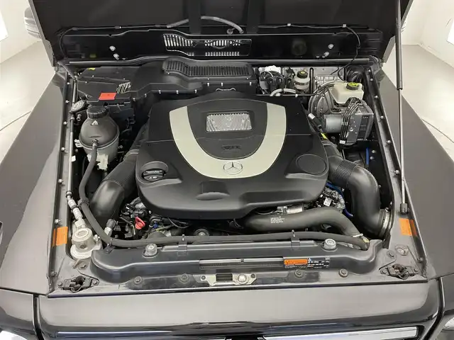 メルセデス・ベンツ ゲレンデヴァーゲン Ｇ５５０ ロング 滋賀県 2014(平26)年 5.6万km オブシディアンブラックM 純正ナビ/【Bluetooth.CD.DVD.フルセグTV】/バックカメラ/サンルーフ/追従クルーズコントロール/ブラインドスポットモニター/全席シートヒーター/前席パワーシート/本革シート/ＨａｒｍａｎＫａｒｄｏｎ/クリアランスソナー/純正アルミホイール/センターデフロック/背面タイヤ