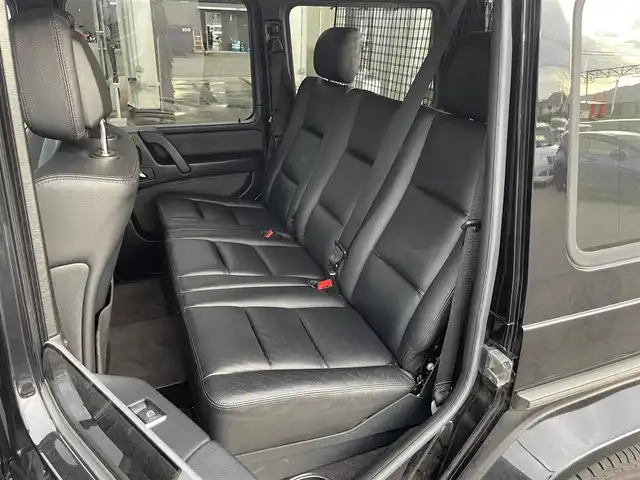 メルセデス・ベンツ ゲレンデヴァーゲン Ｇ５５０ ロング 滋賀県 2014(平26)年 5.6万km オブシディアンブラックM 純正ナビ/【Bluetooth.CD.DVD.フルセグTV】/バックカメラ/サンルーフ/追従クルーズコントロール/ブラインドスポットモニター/全席シートヒーター/前席パワーシート/本革シート/ＨａｒｍａｎＫａｒｄｏｎ/クリアランスソナー/純正アルミホイール/センターデフロック/背面タイヤ