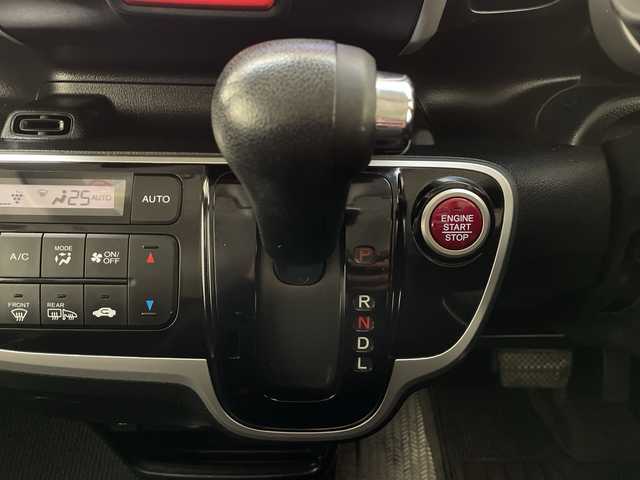 ホンダ Ｎ ＢＯＸ カスタム SSブラックSパッケージ 長野県 2016(平28)年 5.9万km プレミアムベルベットパープル・パール 純正メモリナビ（型番：VXM-174CSi）/（ワンセグTV＆CD＆USB＆BL＆SD＆iPod＆FM・AM）/バックカメラ/両側パワースライドドア/衝突被害軽減システム/盗難防止装置/ビルトインETC/シートヒーター（前席）/純正フロアマット/13インチ社外アルミホイール/オートライト/フォグランプ/アイドリングストップ/２列目サンシェード/ドアバイザー/スマートキー