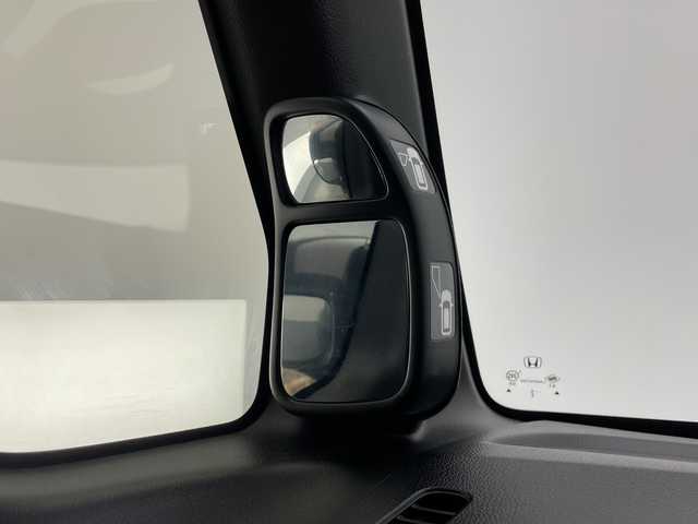 ホンダ Ｎ ＢＯＸ カスタム SSブラックSパッケージ 長野県 2016(平28)年 5.9万km プレミアムベルベットパープル・パール 純正メモリナビ（型番：VXM-174CSi）/（ワンセグTV＆CD＆USB＆BL＆SD＆iPod＆FM・AM）/バックカメラ/両側パワースライドドア/衝突被害軽減システム/盗難防止装置/ビルトインETC/シートヒーター（前席）/純正フロアマット/13インチ社外アルミホイール/オートライト/フォグランプ/アイドリングストップ/２列目サンシェード/ドアバイザー/スマートキー