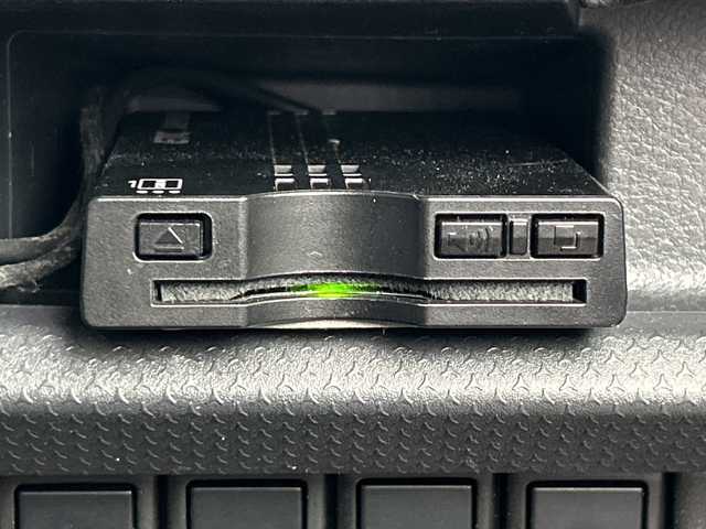 スズキ ハスラー G ターボ 三重県 2015(平27)年 4.8万km フェニックスレッドパール/ブルーイッシュブラックパール /レーダーブレーキサポート//社外ディスプレイオーディオ//シートヒーター//ETC//ターボ車//アイドリングストップ//オートエアコン//純正フロアマット//ドアバイザー//シートカバー//スマートキー//プッシュスタート