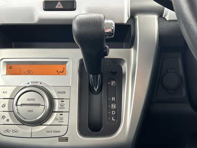 スズキ ハスラー G ターボ 三重県 2015(平27)年 4.8万km フェニックスレッドパール/ブルーイッシュブラックパール /レーダーブレーキサポート//社外ディスプレイオーディオ//シートヒーター//ETC//ターボ車//アイドリングストップ//オートエアコン//純正フロアマット//ドアバイザー//シートカバー//スマートキー//プッシュスタート