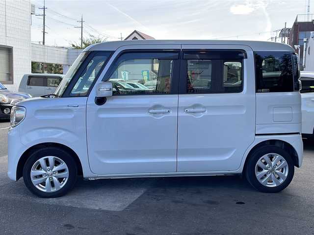 スズキ スペーシア HYBRID X 徳島県 2018(平30)年 5.6万km ピュアホワイトP ワンオーナー車/社外ナビ/ (AVIC-RWS901)/フルセグTV/Bluetooth/CD/DVD/AUX/両側パワースライドドア/クリアランスソナー/アイドリングストップ/ETC/衝突軽減防止ブレーキ/リアサンシェード/純正フロアマット/純正ドアバイザー/電格ウィンカーミラー/ISOFIX/禁煙車