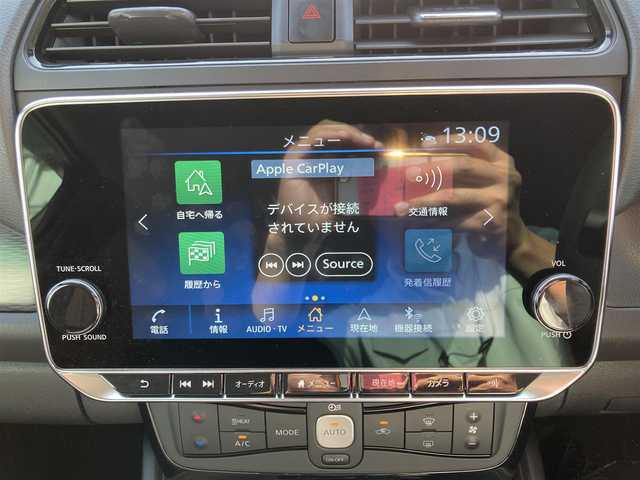 日産 リーフ e+ X 福岡県 2022(令4)年 2.5万km ゴールド 純正メモリナビ/（フルセグ/Bluetooth/USB/AndoroidAuto）/純正ディスプレイオーディオ/アラウンドビューモニター/ビルトインETC2.0/純正ドライブレコーダー/インテリジェントルームミラー/社外サブウーファー/プロパイロット/BSM/LKA/ACC/エマージェンシーブレーキ/コーナーセンサー/ステアリングヒーター/シートヒーター（全席）/LEDヘッドライト/LEDフォグ/オートハイビーム/社外18インチアルミホイール/シートカバー