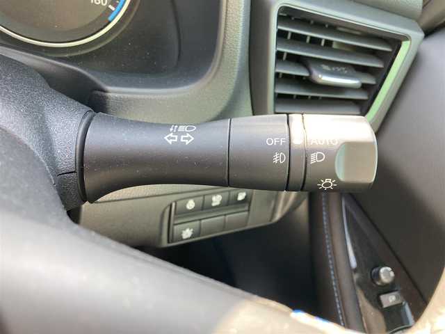 日産 リーフ e+ X 福岡県 2022(令4)年 2.5万km ゴールド 純正メモリナビ/（フルセグ/Bluetooth/USB/AndoroidAuto）/純正ディスプレイオーディオ/アラウンドビューモニター/ビルトインETC2.0/純正ドライブレコーダー/インテリジェントルームミラー/社外サブウーファー/プロパイロット/BSM/LKA/ACC/エマージェンシーブレーキ/コーナーセンサー/ステアリングヒーター/シートヒーター（全席）/LEDヘッドライト/LEDフォグ/オートハイビーム/社外18インチアルミホイール/シートカバー