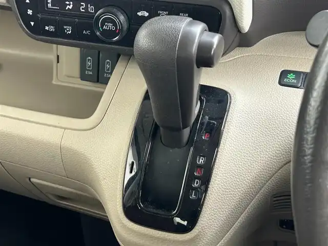 ホンダ Ｎ ＢＯＸ G L ホンダセンシング 静岡県 2019(平31)年 4.7万km ブリティッシュグリーンP ホンダセンシング/ケンウッドナビ/ワンセグＴＶ/ＤＶＤ/ＢＴオーディオ/バックカメラ/片側電動スライドドア/ＥＴＣ/ＬＥＤヘッドライト/オートライト/ＵＳＢ充電端子/アイドリングストップ/スマートキー/社外１４ＡＷ