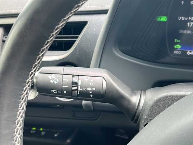 レクサス ＵＸ 250h バージョンL 山形県 2021(令3)年 6.5万km ソニッククォーツ ４WD/BSM/電動パーキングブレーキ/純正SDナビ/（AM/FM/フルセグ）/本革レザーシート/電動格納ミラー/ハンドルヒーター/DN席パワーシート/DN席シートヒーター/ビルトインETC/スマートキー/純正アルミホイール/純正フロアマット/レーンキープアシスト/横滑り防止装置/ドアバイザー