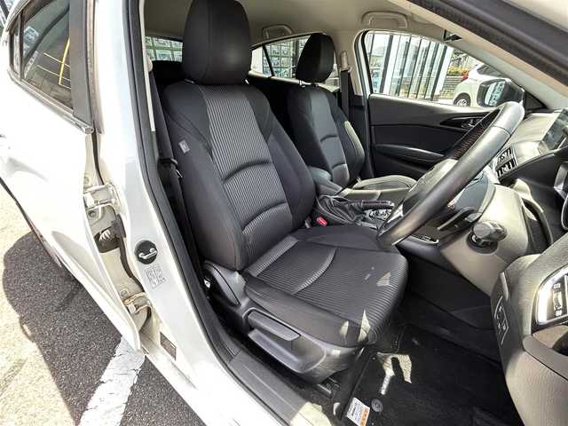 マツダ アクセラ スポーツ 15S ツーリング 長崎県 2015(平27)年 8.7万km スノーフレイクホワイトパールマイカ 純正ナビ/Bluetooth接続/ワンオーナー/ワンセグテレビ/バックカメラ/プッシュスタート/スマートキー/ETC/クルーズコントロール