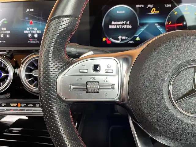 メルセデス・ベンツ ＣＬＡ２００ｄ 愛知県 2021(令3)年 3.2万km コスモスブラック パナメリカーナグリル/サンルーフ/レザーエクスクルーシブパッケージ/黒赤革シート/HUD/360カメラ/ナビ/TV/Bluetooth/シートヒーター/パワーシート/ACC/LKA/BSM/オートハイビーム/アンビエントライ/ETC