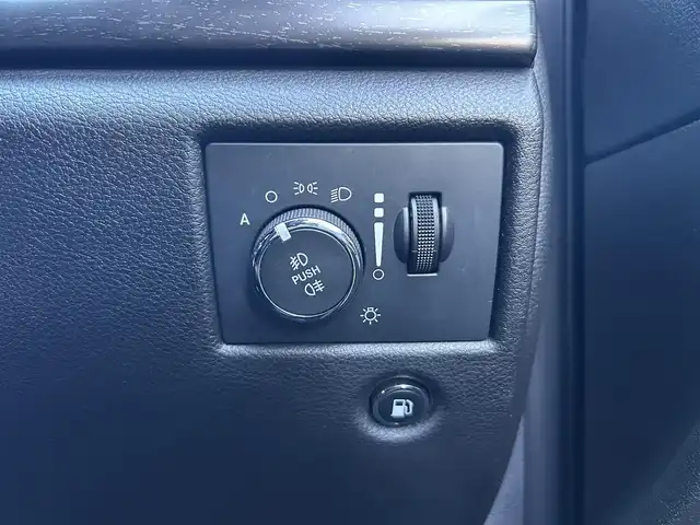 クライスラー・ジープ ジープ グランドチェロキー アップランド 石川県 2018(平30)年 5.1万km 黒 160台限定/黒革調シートカバー/4WD/純正ナビ/　Bluetooth・AppleCarPlay・USB・AUX/フリップダウンモニター/バックカメラ/前後ドライブレコーダー/ETC/クルーズコントロール/パワーシート（D+N席）/アンチロック・ブレーキ・システム/横滑り防止装置/前後コーナーセンサー/盗難防止装置/ダウンヒルアシストコントロール/アイドリングストップ/純正アルミホイール/スマートキー