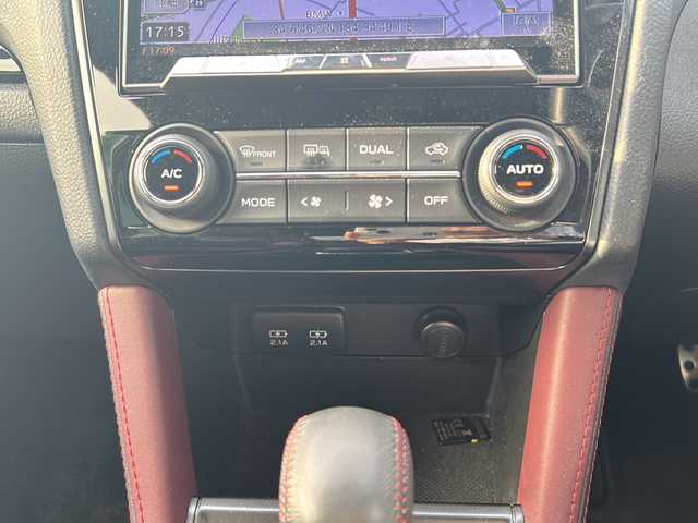 スバル ＷＲＸ Ｓ４ STIスポーツアイサイト 徳島県 2018(平30)年 3.8万km クリスタルホワイトP ナビ（MSV/SD、FM/AM、Bluetooth、USB1、USB2/iPod、TV）/Bluetooth接続/ETC/フォグランプ/衝突被害軽減システム/コーナーセンサー/クルーズコントロール/シートヒーター/プッシュスタート/車外カメラ/電動リアゲート/エアロ（サイド）/ターボ