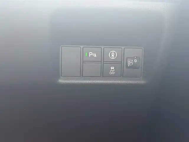 ホンダ フィット クロスター 埼玉県 2020(令2)年 2.5万km プレミアムクリスタルレッドM ワンオーナー/SDナビ/フルセグテレビ/バックカメラ/アイドリングストップ/クルーズコントロール/ルーフレール/ドアバイザー/プッシュスタート/ETC/オートライト/ABS/PS/PW/エアバッグ（ダブル＋サイド）/ベンチシート