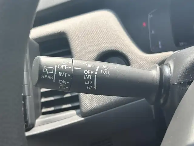 ホンダ フィット クロスター 埼玉県 2020(令2)年 2.5万km プレミアムクリスタルレッドM ワンオーナー/SDナビ/フルセグテレビ/バックカメラ/アイドリングストップ/クルーズコントロール/ルーフレール/ドアバイザー/プッシュスタート/ETC/オートライト/ABS/PS/PW/エアバッグ（ダブル＋サイド）/ベンチシート