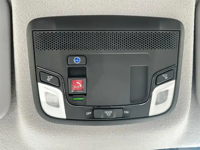 ホンダ フィット クロスター 埼玉県 2020(令2)年 2.5万km プレミアムクリスタルレッドM ワンオーナー/SDナビ/フルセグテレビ/バックカメラ/アイドリングストップ/クルーズコントロール/ルーフレール/ドアバイザー/プッシュスタート/ETC/オートライト/ABS/PS/PW/エアバッグ（ダブル＋サイド）/ベンチシート