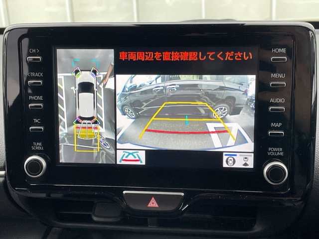 トヨタ ヤリスクロス ハイブリッド G 神奈川県 2022(令4)年 3.8万km プラチナホワイトパールマイカ 純正８インチディスプレイオーディオ/Bluetooth/USB/全周囲カメラ/追従走行付きクルーズコントロール/ETC2.0/ワンオーナー/ブラインドスポットモニター/パーキングアシスト/プッシュスタート/スマートキー/純正フロアマット/純正アルミホイール/LEDヘッドライト/オートマチックハイビーム/オートライト/UVカットガラス/100V充電/横滑り防止装置/レーンキープアシスト/衝突被害軽減システム/カーテンエアバック