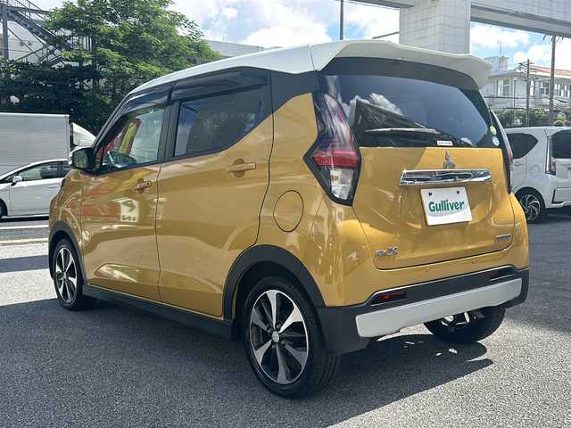 三菱 ｅＫクロス G 沖縄県 2020(令2)年 5.9万km サンドイエローメタリック ナビ　/（ＡＭ／ＦＭ／ＣＤ／ＤＶＤ／ＢＴ）　/フルセグＴＶ　/シートヒーター　/コーナーセンサー　/純正フロアマット　/ＬＥＤヘッドライト　/ベンチシート　/ＵＳＢ入力端子　/オートライト　/スマートキー　/盗難防止