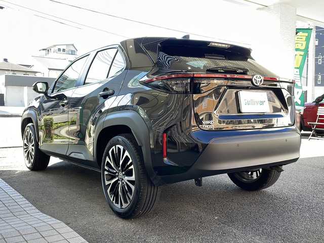 トヨタ ヤリスクロス Z 高知県 2024(令6)年 3万km ブラックマイカ 純正８インチナビ/パノラマモニター/Bluetooth/フルセグTV/前後ドラレコ/ETC/トヨタセーフティセンス/・BSM/・レーダークルーズ/・衝突軽減ブレーキ/・オートマチックハイビーム/パワーシート/シートヒーター/ステアリングヒーター/HDMI/LEDヘッドライト/ハーフレザー/スペアキーあり