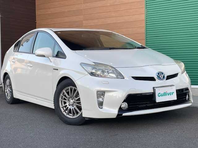 トヨタ プリウス G ツーリングセレクション 静岡県 2012(平24)年 8.8万km ホワイトパールクリスタルシャイン 社外KENWOODナビ（Bluetooth/CD/DVD)/バックカメラ/クルーズコントロール/ETC/LEDヘッドライト/オートライト/横滑り防止装置/ウィンカーミラー/電動格納ミラー/プッシュスタート/社外15inAW/トノカバー/ドアバイザー/スペアキー１/ノーマルサス積載/保証書/取扱説明書