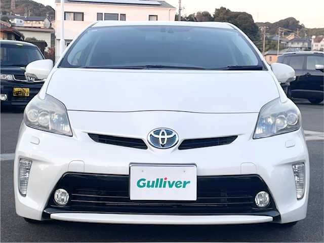 トヨタ プリウス G ツーリングセレクション 静岡県 2012(平24)年 8.8万km ホワイトパールクリスタルシャイン 社外KENWOODナビ（Bluetooth/CD/DVD)/バックカメラ/クルーズコントロール/ETC/LEDヘッドライト/オートライト/横滑り防止装置/ウィンカーミラー/電動格納ミラー/プッシュスタート/社外15inAW/トノカバー/ドアバイザー/スペアキー１/ノーマルサス積載/保証書/取扱説明書