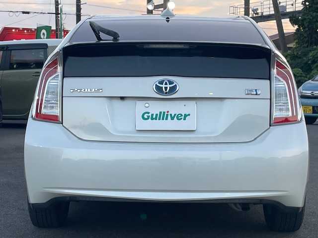 トヨタ プリウス G ツーリングセレクション 静岡県 2012(平24)年 8.8万km ホワイトパールクリスタルシャイン 社外KENWOODナビ（Bluetooth/CD/DVD)/バックカメラ/クルーズコントロール/ETC/LEDヘッドライト/オートライト/横滑り防止装置/ウィンカーミラー/電動格納ミラー/プッシュスタート/社外15inAW/トノカバー/ドアバイザー/スペアキー１/ノーマルサス積載/保証書/取扱説明書