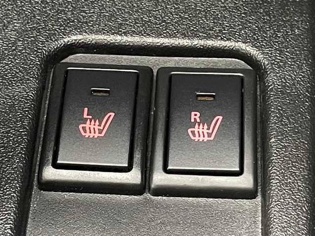 スズキ ジムニー XC 愛知県 2019(令1)年 4万km ジャングルグリーン 社外８型ナビ　バックカメラ　禁煙車　シートヒーター　フルセグＴＶ　Ｂｌｕｅｔｏｏｔｈ　ＤＶＤ　ドラレコ　ＥＴＣ　デュアルセンサーブレーキ　衝突軽減　クルコン　ＬＥＤオートライト　フォグ　フロアマット