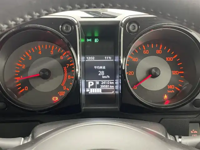 スズキ ジムニー XC 愛知県 2019(令1)年 4万km ジャングルグリーン 社外８型ナビ　バックカメラ　禁煙車　シートヒーター　フルセグＴＶ　Ｂｌｕｅｔｏｏｔｈ　ＤＶＤ　ドラレコ　ＥＴＣ　デュアルセンサーブレーキ　衝突軽減　クルコン　ＬＥＤオートライト　フォグ　フロアマット