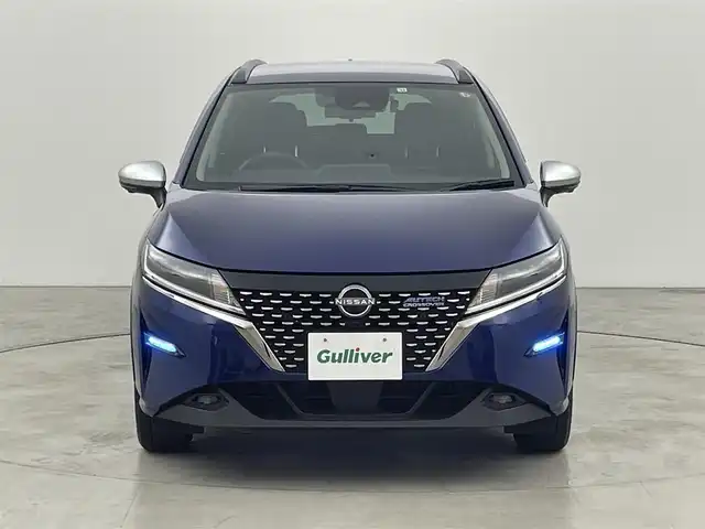 日産 ノート オーテック クロスオーバー 福岡県 2022(令4)年 0.9万km オーロラフレアブルーパール 純正９型ナビ／フルセグＴＶ　/全方位カメラ　/ワイヤレス充電　/ドラレコ　/ビルトインＥＴＣ２．０　/デジタルインナーミラー　/コーナーセンサー　/エマージェンシーブレーキ　/レーンキープ　/ＢＳＷ　/純正１６インチＡＷ