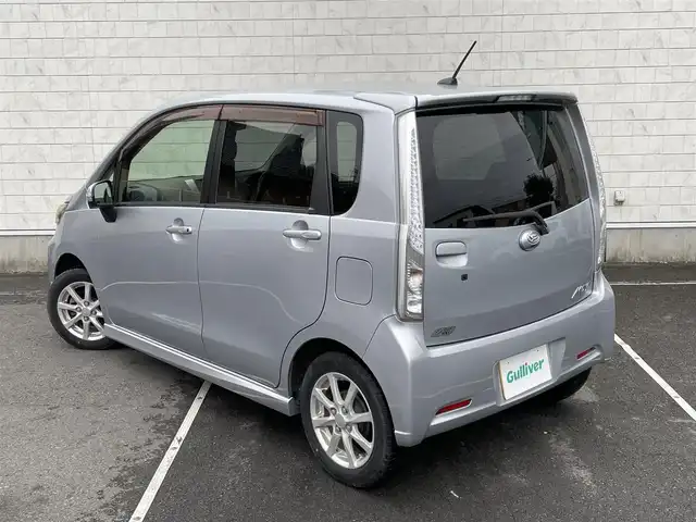 ダイハツ ムーヴ カスタム X LTD 静岡県 2013(平25)年 5.9万km ブライトシルバーメタリック 純正ナビ　/・ＴＶ/・CD再生　/・ＡＵＸ入力端子　/・ＵＳＢ入力端子　/プッシュスタート　/スマートキー　/ベンチシート　/フロアマット　/純正アルミホイール　/ＬＥＤオートライト