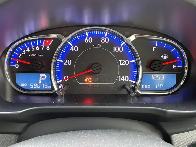 ダイハツ ムーヴ カスタム X LTD 静岡県 2013(平25)年 5.9万km ブライトシルバーメタリック 純正ナビ　/・ＴＶ/・CD再生　/・ＡＵＸ入力端子　/・ＵＳＢ入力端子　/プッシュスタート　/スマートキー　/ベンチシート　/フロアマット　/純正アルミホイール　/ＬＥＤオートライト