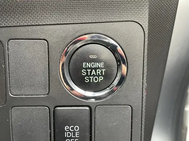 ダイハツ ムーヴ カスタム X LTD 静岡県 2013(平25)年 5.9万km ブライトシルバーメタリック 純正ナビ　/・ＴＶ/・CD再生　/・ＡＵＸ入力端子　/・ＵＳＢ入力端子　/プッシュスタート　/スマートキー　/ベンチシート　/フロアマット　/純正アルミホイール　/ＬＥＤオートライト