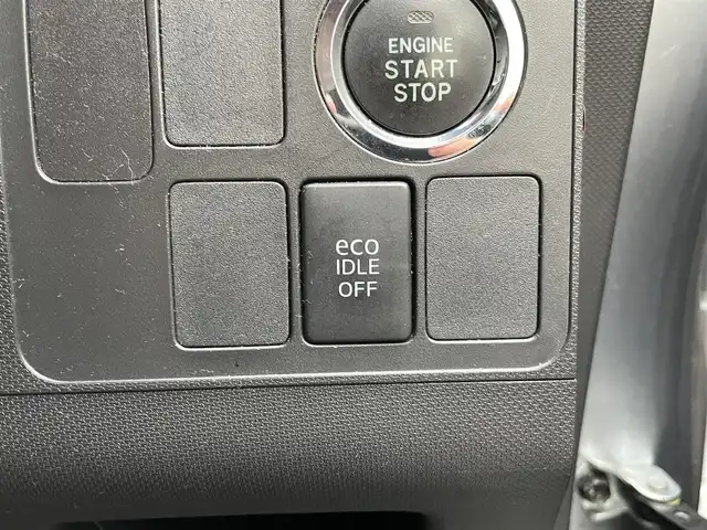 ダイハツ ムーヴ カスタム X LTD 静岡県 2013(平25)年 5.9万km ブライトシルバーメタリック 純正ナビ　/・ＴＶ/・CD再生　/・ＡＵＸ入力端子　/・ＵＳＢ入力端子　/プッシュスタート　/スマートキー　/ベンチシート　/フロアマット　/純正アルミホイール　/ＬＥＤオートライト