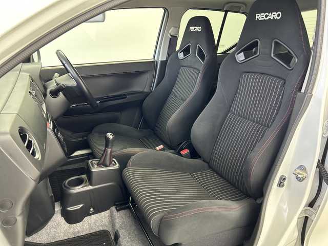 スズキ アルト ワークス 奈良県 2016(平28)年 1.5万km パールホワイト クラリオンオーディオ/CD AUX FM AM/RECARO セミバケットシート/社外マフラー/RSRダウンサス/5MT/電動格納ミラー/スマートキー/プッシュスタート/HIDヘッドライト/オートライト