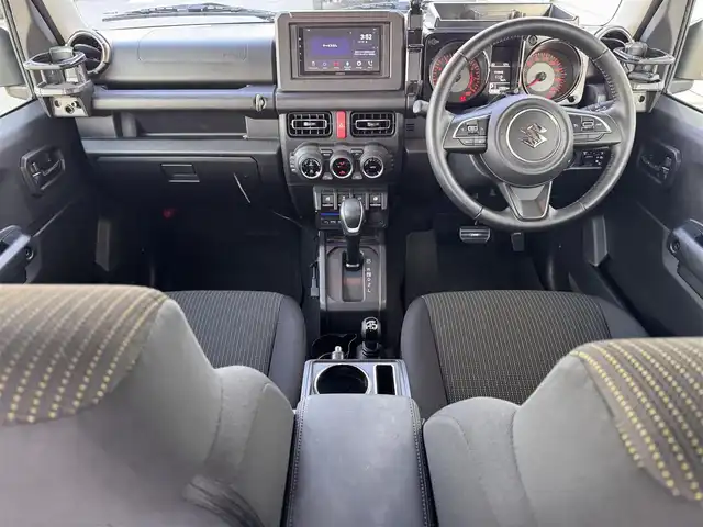 スズキ ジムニー シエラ JC 奈良県 2023(令5)年 1.8万km ジャングルグリーン carrozzeriaディスプレイオーディオ/（BT/AppleCarPlay/AndroidAut）/レーダークルズコントロール/バックカメラ/衝突軽減システム/レーンキープアシスト/前席シートヒーター/ルーフキャリア/デジタルインナーミラー/ステアリングスイッチ/LEDヘッドライト/オートライト/ヘッドライトウォッシャー/ETC/前後ドライブレコーダー/純正15インチAW/保証書/取り扱い説明書/スペアキーX1