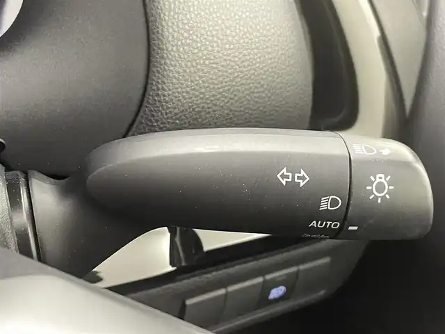トヨタ アクア X 熊本県 2022(令4)年 3.1万km ブラックマイカ 純正ナビ（ＣＤ・AM・FM・ＢＴ・USB）/バックカメラ　/社外前方ドライブレコーダー　/ＥＴＣ　/トヨタセーフティーセンス/・プリクラッシュセーフティ/・レーンキープアシスト/・ロードサインアシスト/・レーダークルーズコントロール/・先行車発進お知らせ機能/横滑り防止/純正フロアマット/ヘッドライトレベライザー/オートライト/オートマチックハイビーム/LEDヘッドライト/スマートキー/プッシュスタート