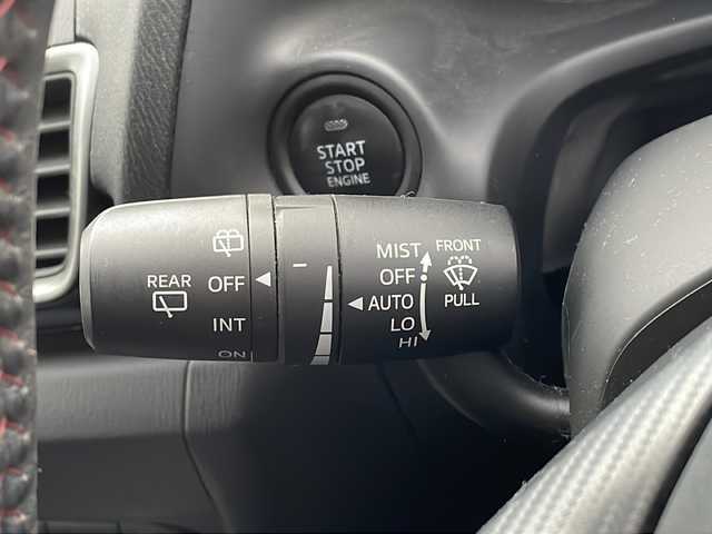 マツダ アクセラ スポーツ 15S 新潟県 2014(平26)年 6.8万km ディープクリスタルブルーマイカ ワンオーナー/RAYS18インチアルミ/純正メモリナビ（フルセグ/DVD/BT/SD/USB）/ビルトインETC/アイドリングストップ/革巻きステアリング/ステアリングスイッチ/HIDヘッドライト/フォグランプ/フロアマット/トノカバー/ウィンカーミラー/スマートキー×２/プッシュスタート/純正AW付スタッドレス積込（205/60R16 5分山）/保証書/取扱説明書