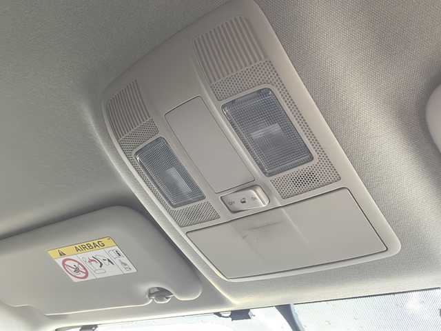 マツダ アクセラ スポーツ 15S 新潟県 2014(平26)年 6.8万km ディープクリスタルブルーマイカ ワンオーナー/RAYS18インチアルミ/純正メモリナビ（フルセグ/DVD/BT/SD/USB）/ビルトインETC/アイドリングストップ/革巻きステアリング/ステアリングスイッチ/HIDヘッドライト/フォグランプ/フロアマット/トノカバー/ウィンカーミラー/スマートキー×２/プッシュスタート/純正AW付スタッドレス積込（205/60R16 5分山）/保証書/取扱説明書