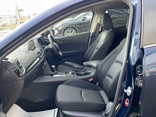 マツダ アクセラ スポーツ 15S 新潟県 2014(平26)年 6.8万km ディープクリスタルブルーマイカ ワンオーナー/RAYS18インチアルミ/純正メモリナビ（フルセグ/DVD/BT/SD/USB）/ビルトインETC/アイドリングストップ/革巻きステアリング/ステアリングスイッチ/HIDヘッドライト/フォグランプ/フロアマット/トノカバー/ウィンカーミラー/スマートキー×２/プッシュスタート/純正AW付スタッドレス積込（205/60R16 5分山）/保証書/取扱説明書