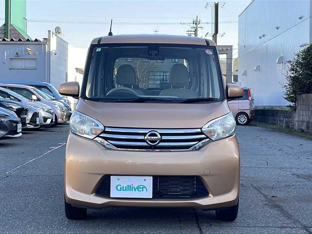 日産 デイズ ルークス X Vセレ +SeftyⅡ 福井県 2015(平27)年 6.4万km ピンクゴールドM 登録時走行距離６３５６９ｋｍ/ワンオーナー/プリクラッシュセーフティ/アラウンドビューモニター/純正メモリナビゲーション/（CD/DVD/BT）/フルセグテレビ/片側パワースライドドア/リアサーキュレーター/シートヒーター/社外14インチアルミホイール/ライトレベライザー/アイドリングストップ/電動格納ミラー/プッシュスタート/スマートキー/取扱説明書/保証書