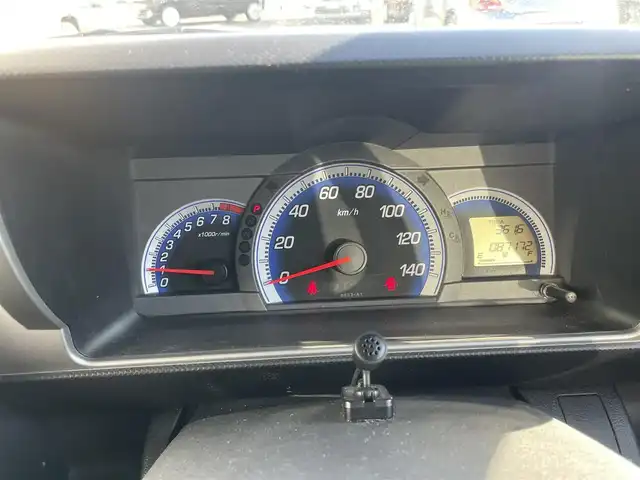 ホンダ ゼスト スパーク W 千葉県 2011(平23)年 8.7万km アラバスターシルバーメタリック 純正７インチナビ/ETC/バックカメラ/スマートキー/電格ミラー/ステアリングスイッチ/ドアバイザー/純正フロアマット/純正アルミホイール/キセノンヘッドライト/フォグランプ