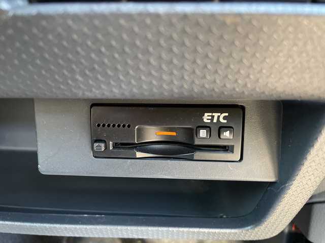 スズキ ハスラー Jスタイル 石川県 2015(平27)年 6万km フェニックスレッドパール/ホワイト2トーンルーフ 社外メモリーナビ　フルセグＴＶ　ＥＴＣ　スマートキー　Ｐスタート　シートヒーター　レーダーブレーキ　ベンチシート　ＬＥＤヘッドライト　オートライト　ホワイトルーフ　保証書