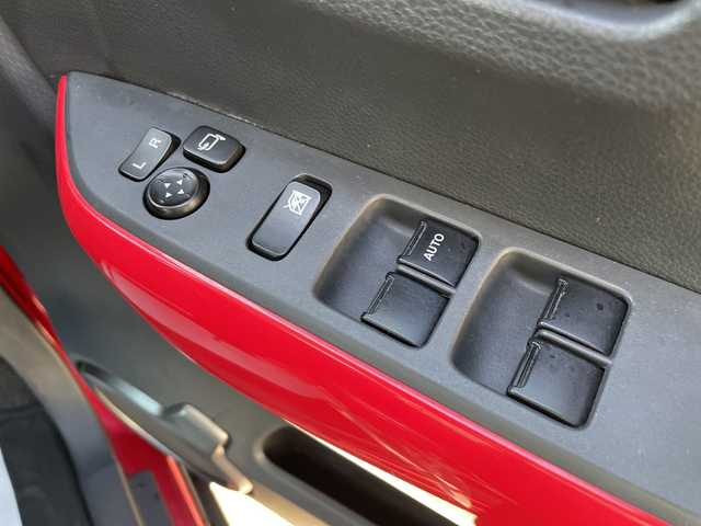 スズキ ハスラー Jスタイル 石川県 2015(平27)年 6万km フェニックスレッドパール/ホワイト2トーンルーフ 社外メモリーナビ　フルセグＴＶ　ＥＴＣ　スマートキー　Ｐスタート　シートヒーター　レーダーブレーキ　ベンチシート　ＬＥＤヘッドライト　オートライト　ホワイトルーフ　保証書