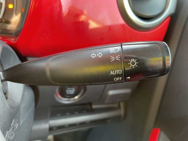 スズキ ハスラー Jスタイル 石川県 2015(平27)年 6万km フェニックスレッドパール/ホワイト2トーンルーフ 社外メモリーナビ　フルセグＴＶ　ＥＴＣ　スマートキー　Ｐスタート　シートヒーター　レーダーブレーキ　ベンチシート　ＬＥＤヘッドライト　オートライト　ホワイトルーフ　保証書