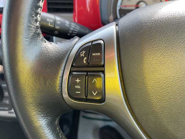 スズキ ハスラー Jスタイル 石川県 2015(平27)年 6万km フェニックスレッドパール/ホワイト2トーンルーフ 社外メモリーナビ　フルセグＴＶ　ＥＴＣ　スマートキー　Ｐスタート　シートヒーター　レーダーブレーキ　ベンチシート　ＬＥＤヘッドライト　オートライト　ホワイトルーフ　保証書