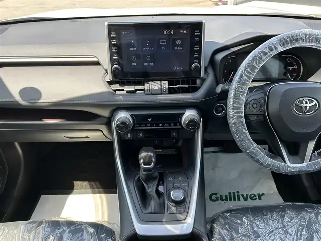 トヨタ ＲＡＶ４ G Zパッケージ 青森県 2021(令3)年 3.1万km ホワイトパールクリスタルシャイン ・4WD/・純正ディスプレイナビ/・フルセグTV/・USB/Bluetooth/・全方位カメラ/・デジタルインナーミラー/・パワーバックドア/・プッシュスタート/・スマートキー/・横滑り防止/・レーンキープアシスト/・パワーシート（D）/・ハンドルヒーター/・シートヒーター/・ドライブレコーダー（前後）/・レーダークルーズコントロール/・オートライト/・オートマチックハイビーム/・ダウンヒルコントロール/・純正フロアマット/・夏タイヤ車載（純正AW付）