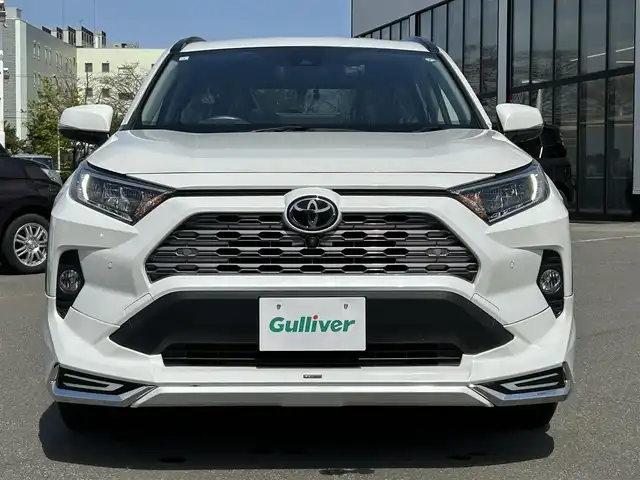トヨタ ＲＡＶ４ G Zパッケージ 青森県 2021(令3)年 3.1万km ホワイトパールクリスタルシャイン ・4WD/・純正ディスプレイナビ/・フルセグTV/・USB/Bluetooth/・全方位カメラ/・デジタルインナーミラー/・パワーバックドア/・プッシュスタート/・スマートキー/・横滑り防止/・レーンキープアシスト/・パワーシート（D）/・ハンドルヒーター/・シートヒーター/・ドライブレコーダー（前後）/・レーダークルーズコントロール/・オートライト/・オートマチックハイビーム/・ダウンヒルコントロール/・純正フロアマット/・夏タイヤ車載（純正AW付）