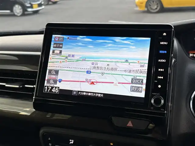 ホンダ Ｎ ＢＯＸ カスタム G EX ホンダセンシング 大分県 2018(平30)年 7.1万km パール ・純正ナビ(CD/DVD/BT/SD)/・フルセグテレビ/・バックカメラ/・衝突軽減/・コーナーセンサー/・片側パワースライド/・オートハイビーム/・ETC/・スマートキー/・プッシュスタート