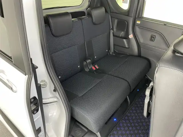 ダイハツ タント カスタム RS 愛知県 2022(令4)年 1.7万km シャイニングホワイトパール 純正１０型ナビ　全方位カメラ　シートヒーター　両側パワスラ　ＢＳＭ　電動パーキング　ロッソモデロマフラー　社外ツーイーター　ＥＴＣ２．０　衝突軽減　追従クルコン　コーナーセンサー　アナザースタイルＰＫＧ　禁煙